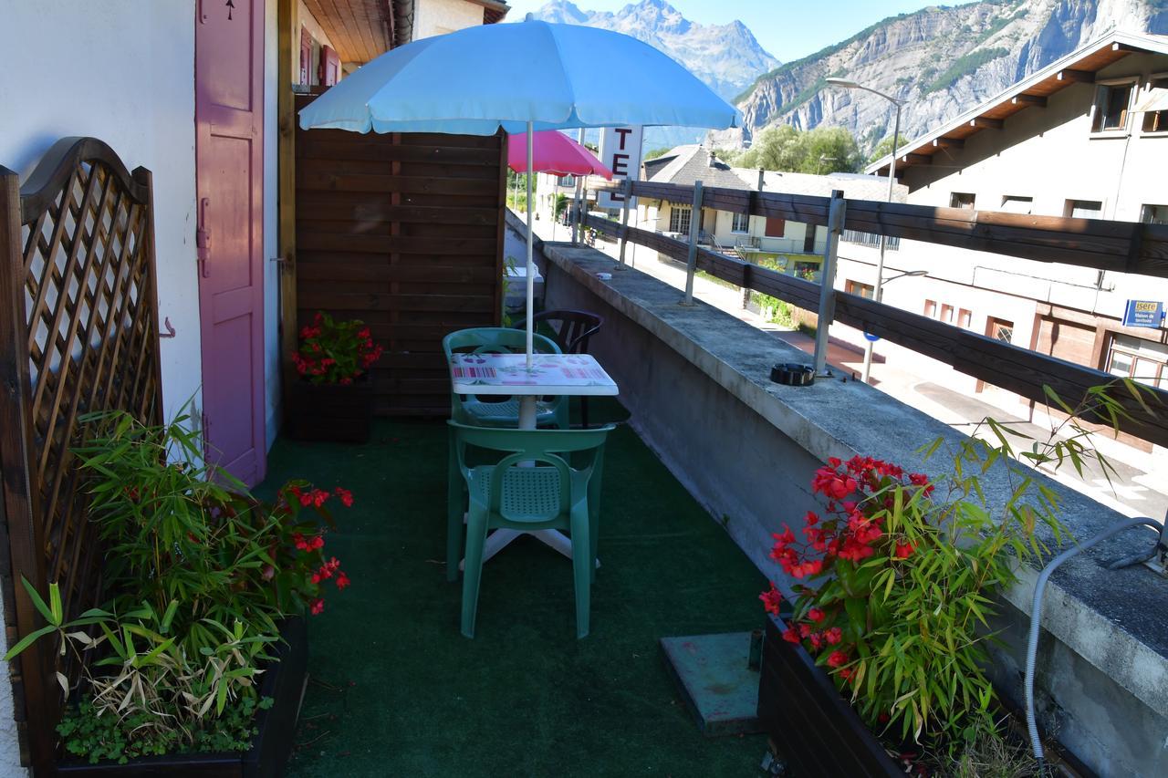 Hotel Le Terminus Le Bourg-dʼOisans Kültér fotó